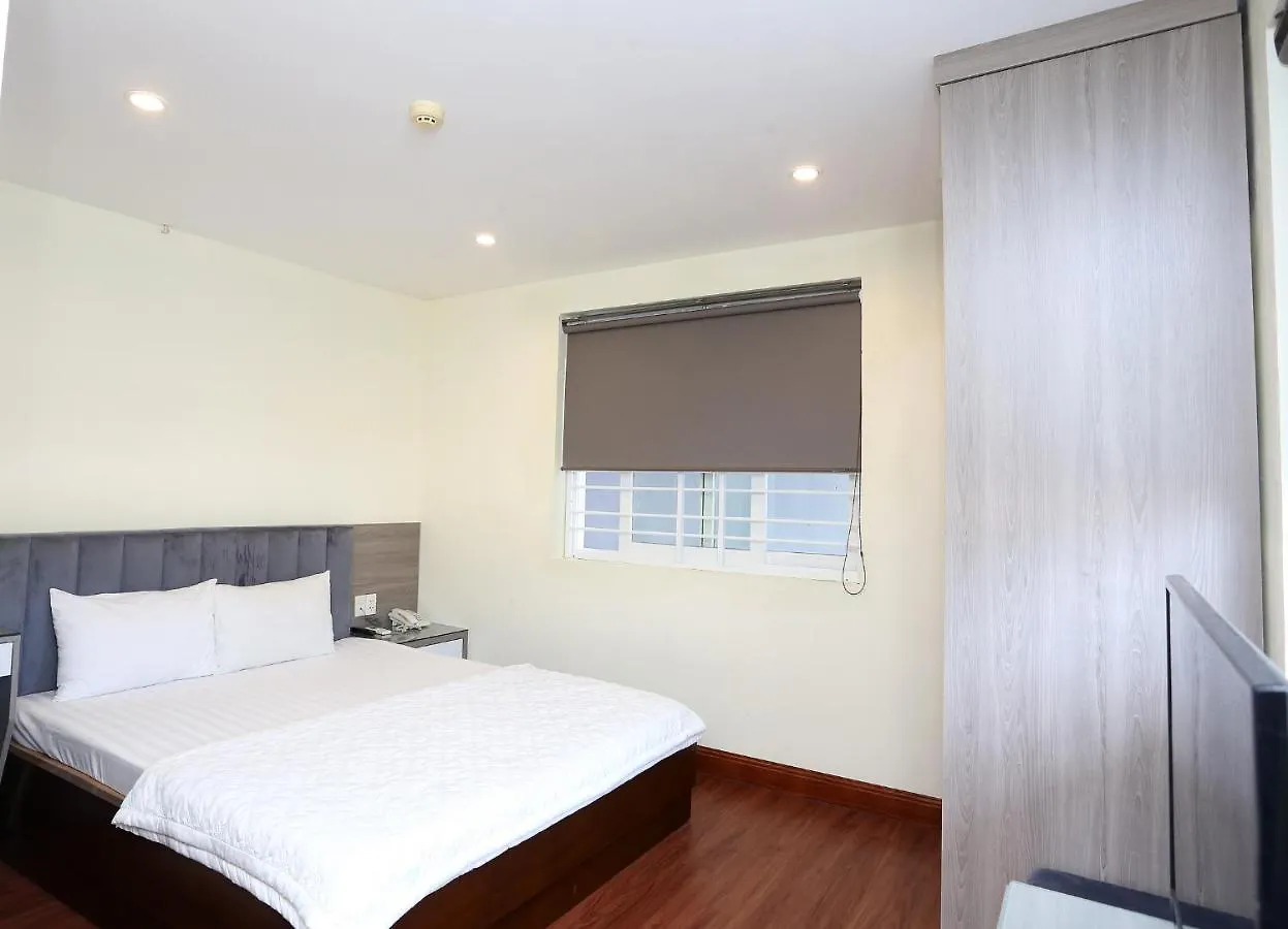 Amis Hotel-Trung Tam-Gan Bien Vung Tau 4*,