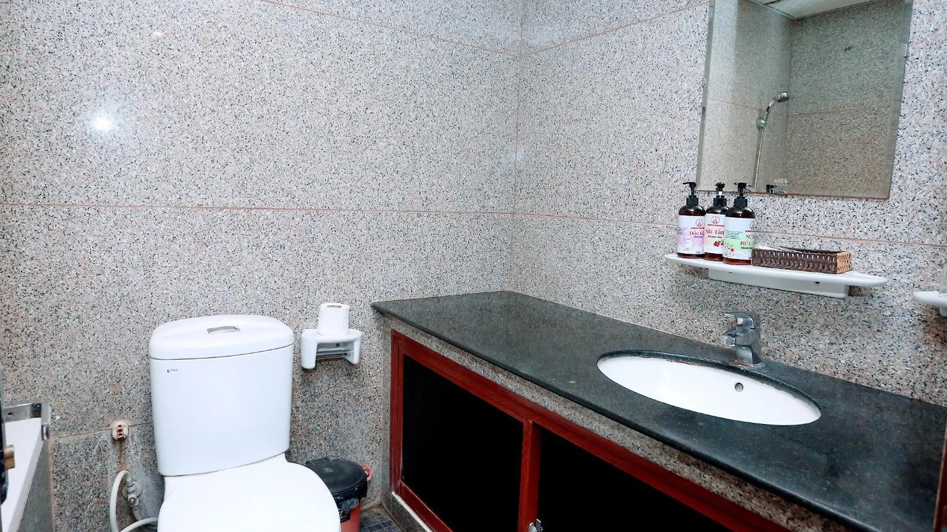 Amis Hotel-Trung Tam-Gan Bien Vung Tau Hotel