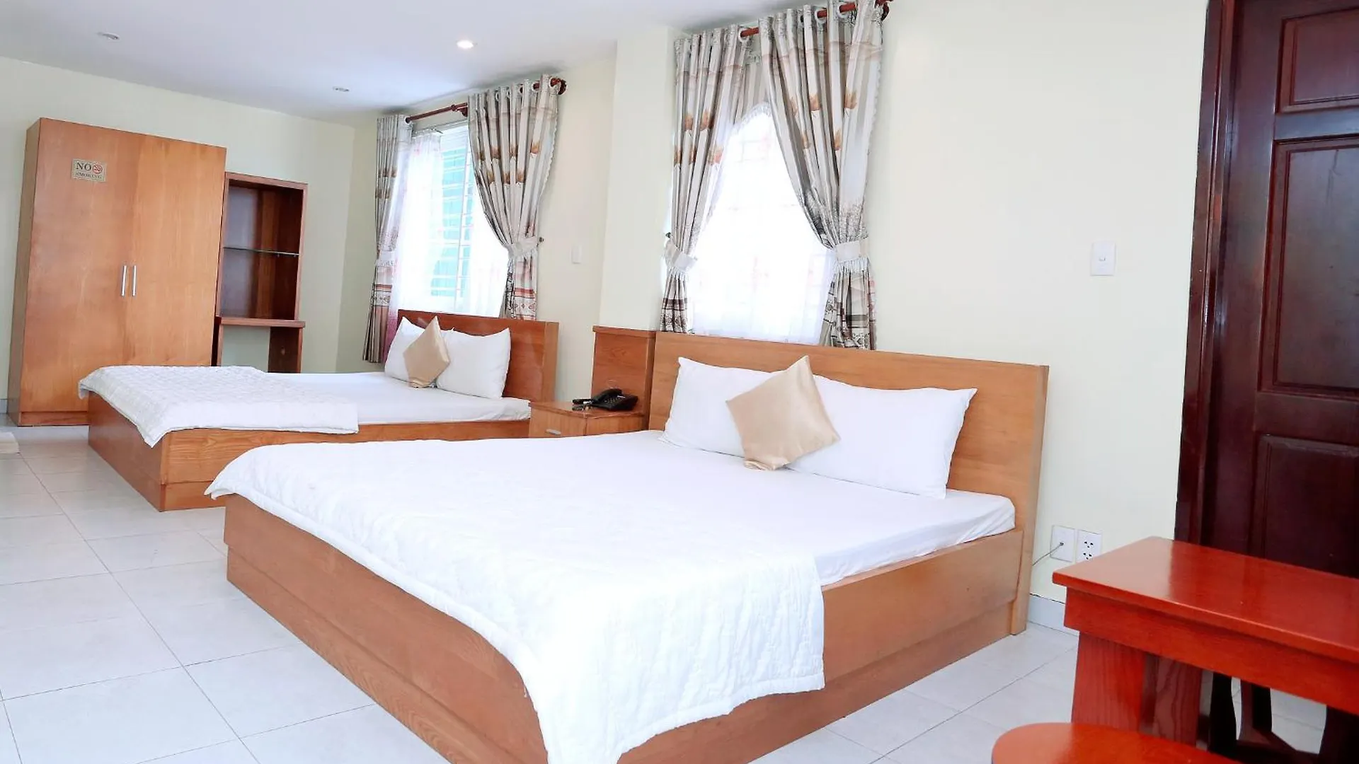 Amis Hotel-Trung Tam-Gan Bien Vung Tau Hotel