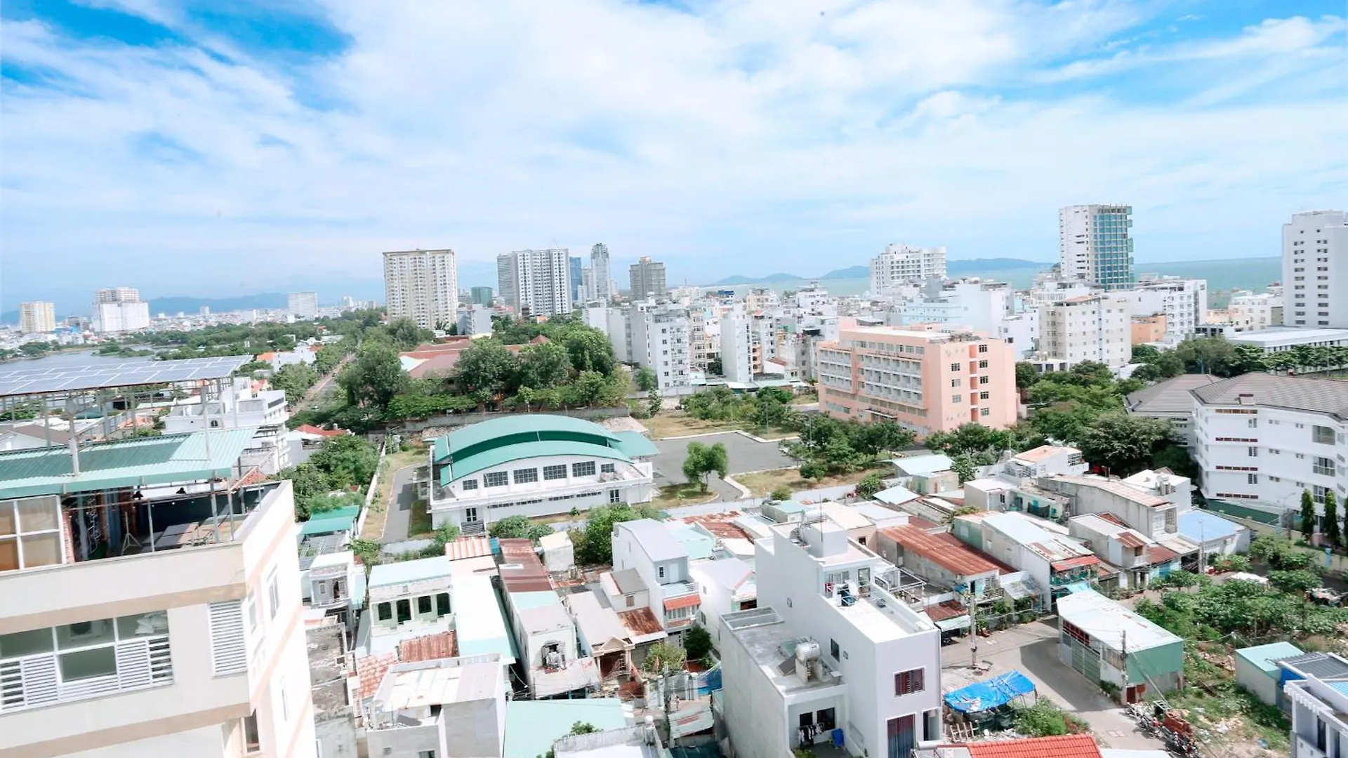 Amis Hotel-Trung Tam-Gan Bien Vung Tau 4*,  Vietnam